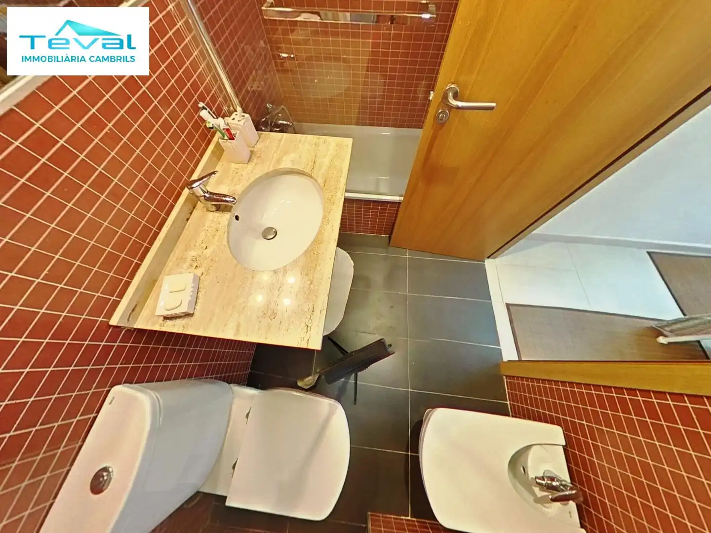 Bathroom of Flat for sale in Cambrils  with Air Conditioner, Furnished and Community pool