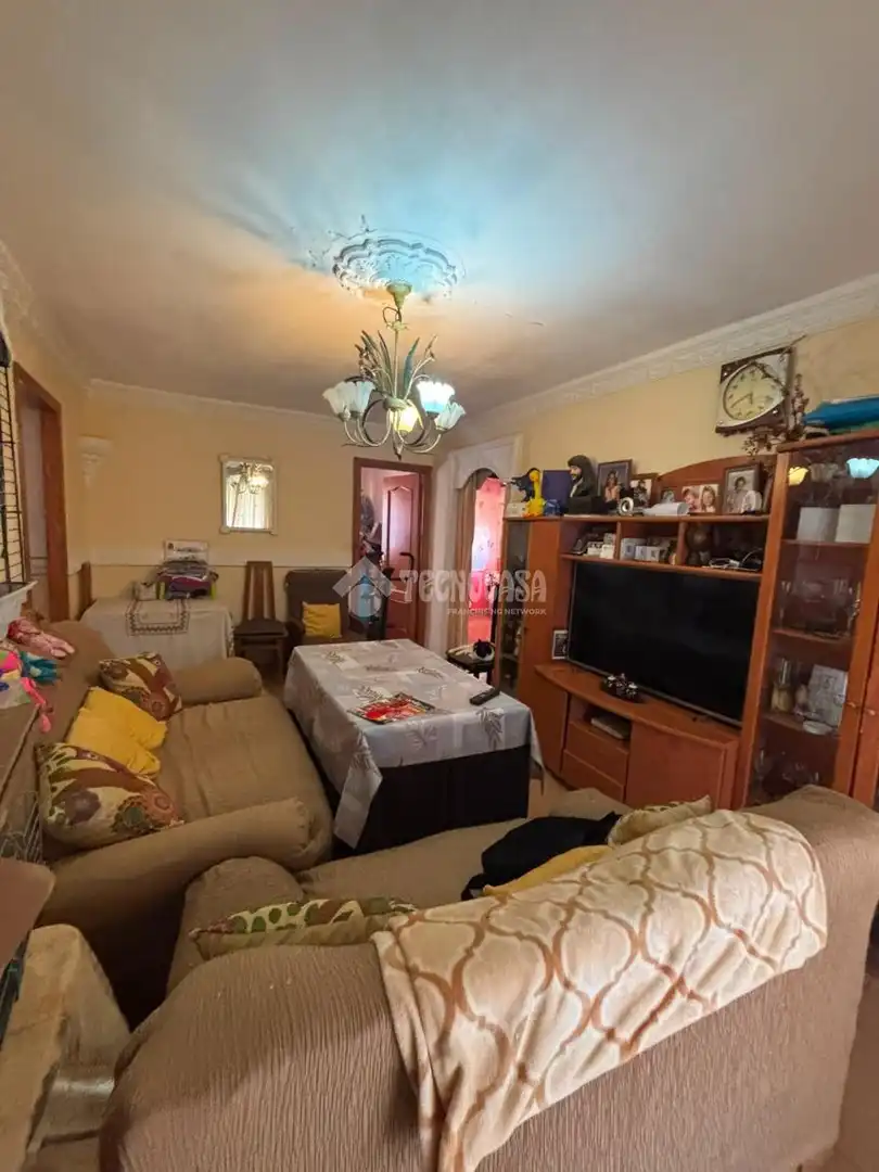 Sala de estar de Piso en venta en Alcalá de Guadaira con Terraza y Amueblado