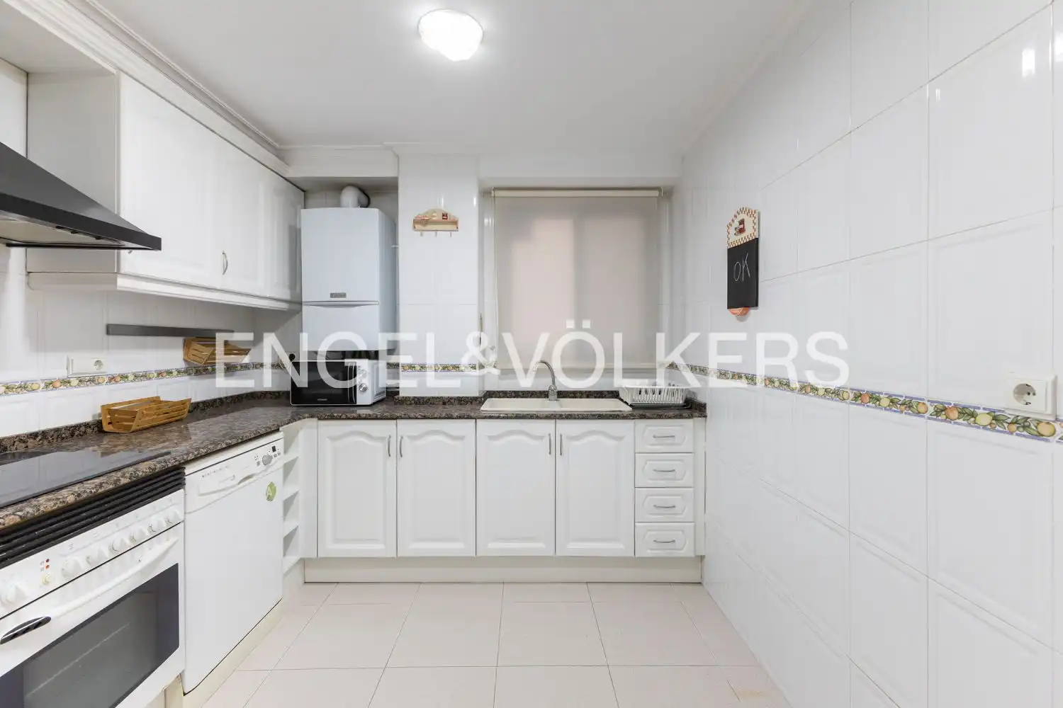 Küche von Wohnung zum Verkauf in Valencia mit Klimaanlage, Heizung und Terrasse