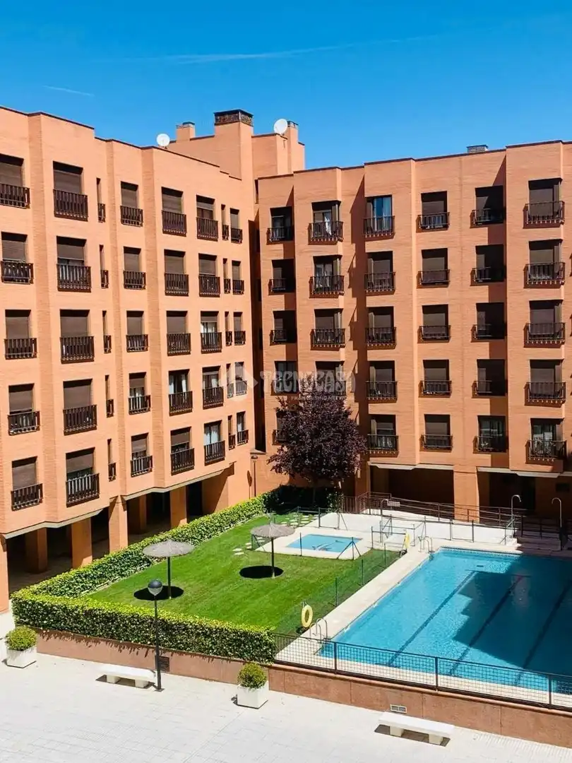 Flat with pool for sale in San Blas
