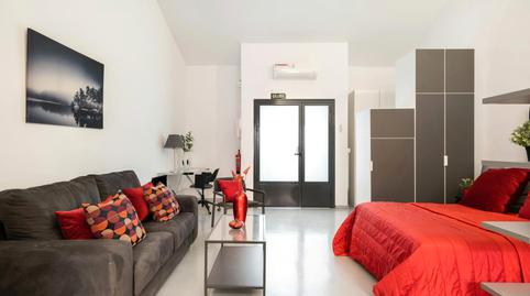 Foto 2 de Piso de alquiler en N/a, Pueblo Nuevo,  Madrid Capital