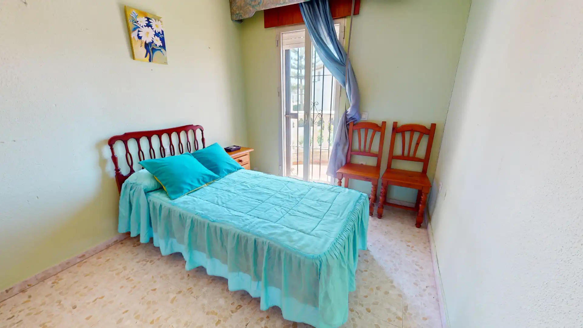 Dormitori de Casa adosada en venda en Málaga amb Jardí privat, Terrassa i Forn