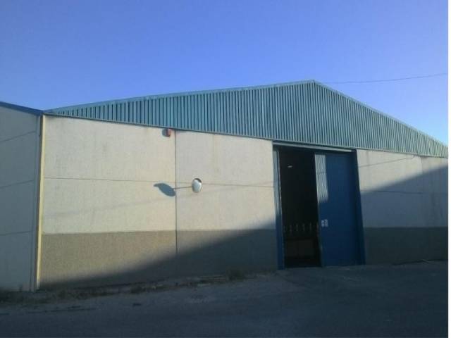 Nave industrial en Venta en Sarrión