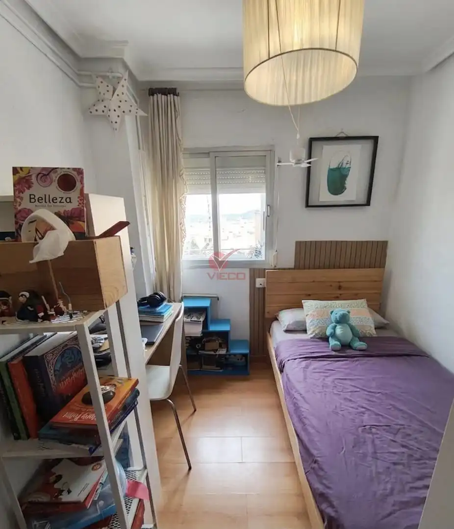 Habitación de Piso en venta en Cuenca con Calefacción, Jardín privado y Trastero