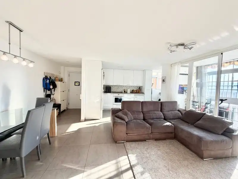 Living room of Flat for sale in Teatinos - Universidad