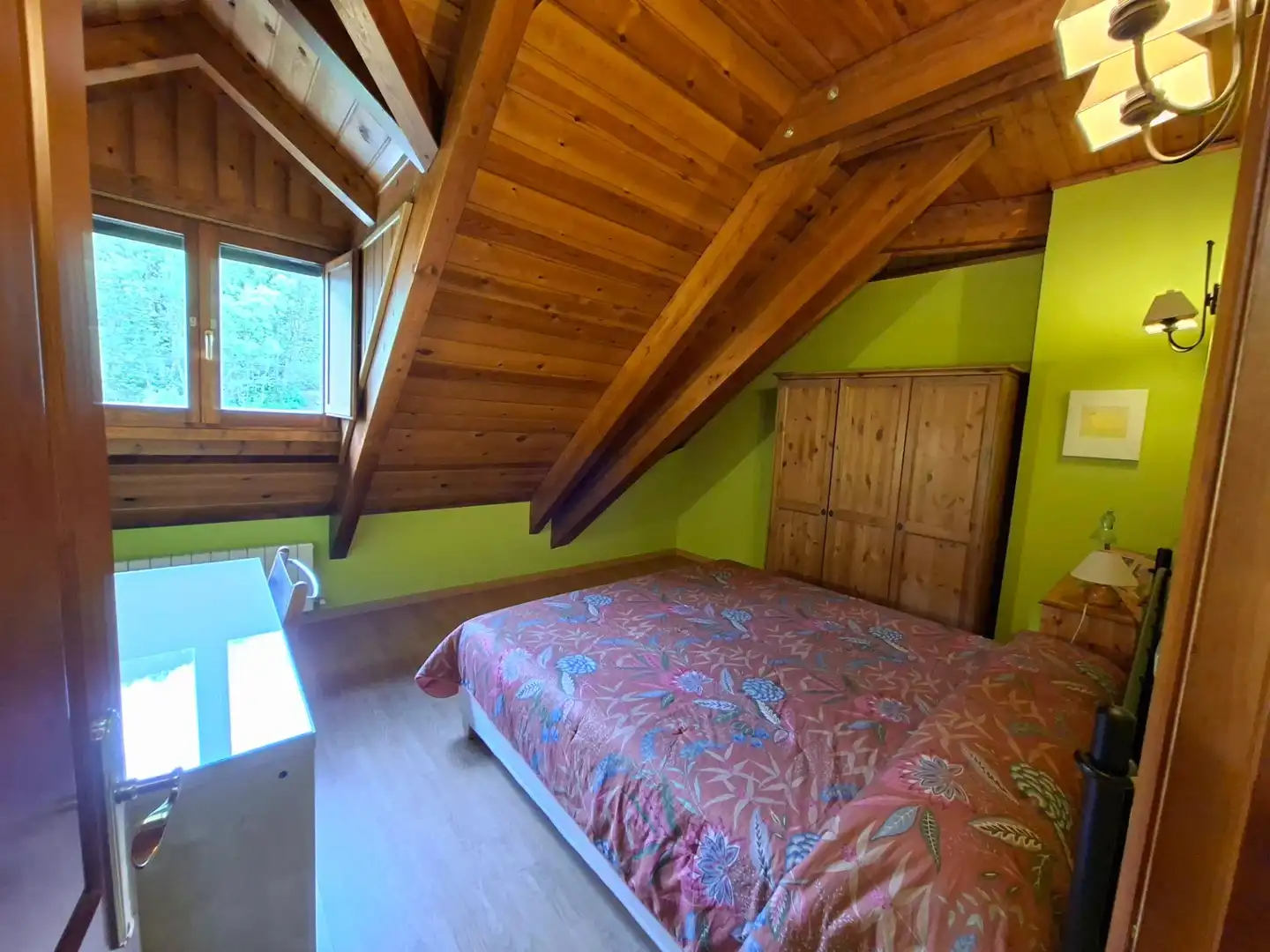 Habitación de Ático en venta en Panticosa con Calefacción, Trastero y Amueblado