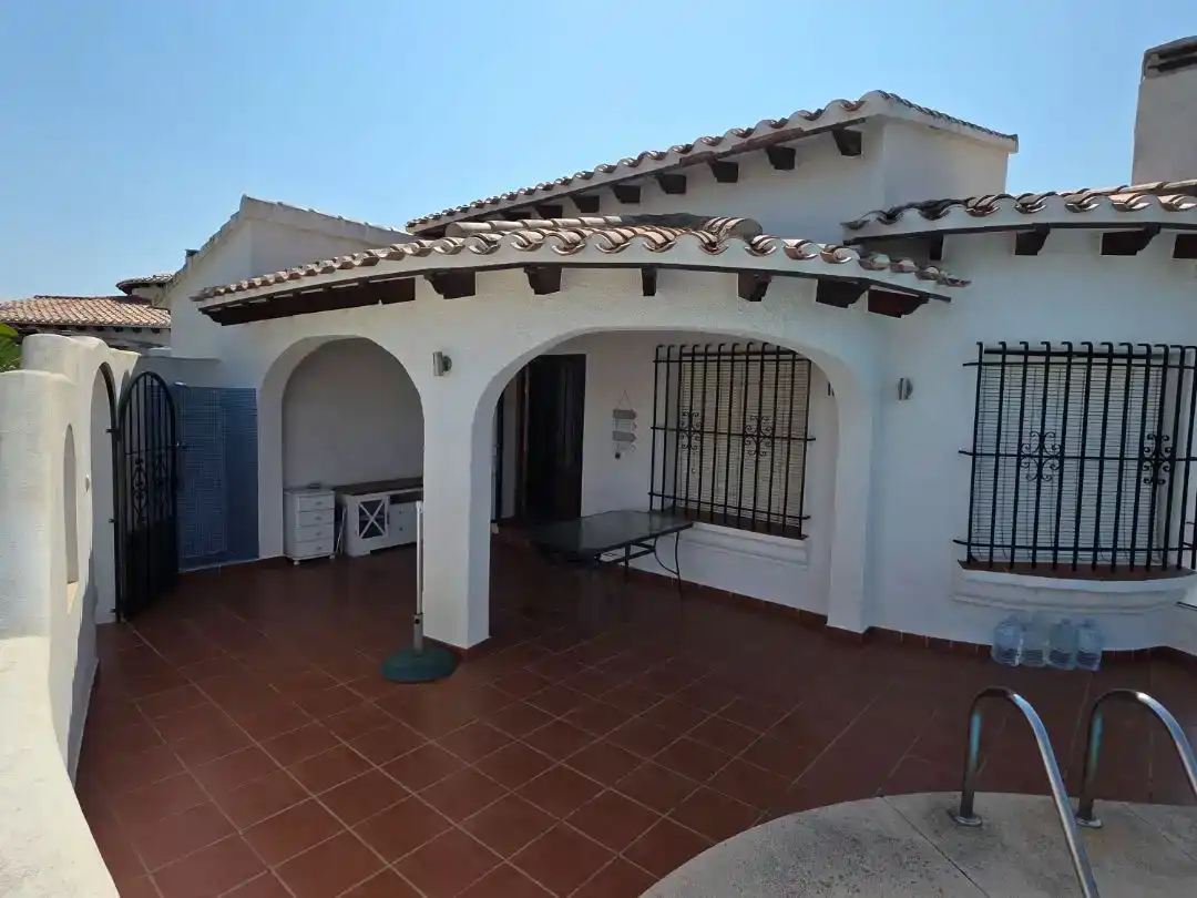 Vista exterior de Casa o chalet en venta en Pego con Aire acondicionado y Piscina