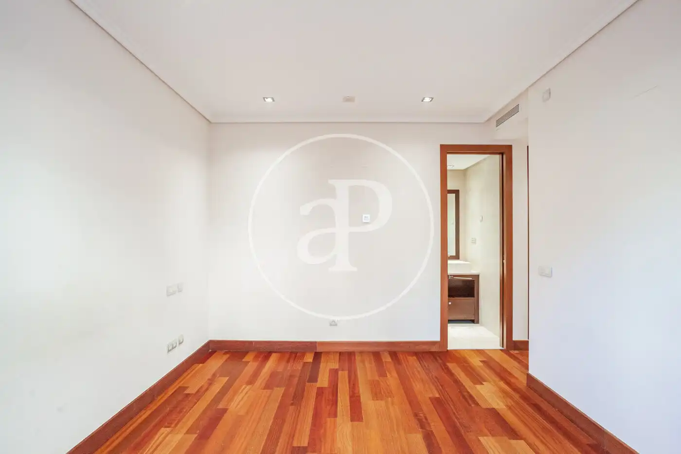 Piso con piscina en alquiler en C. de Buitrago del Lozoya, imagen 15