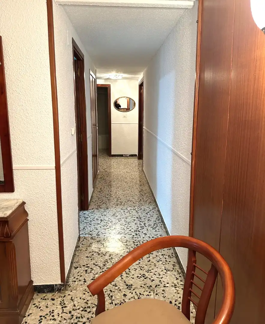 Piso de alquiler en Zaragoza con Calefacción, Amueblado y Horno