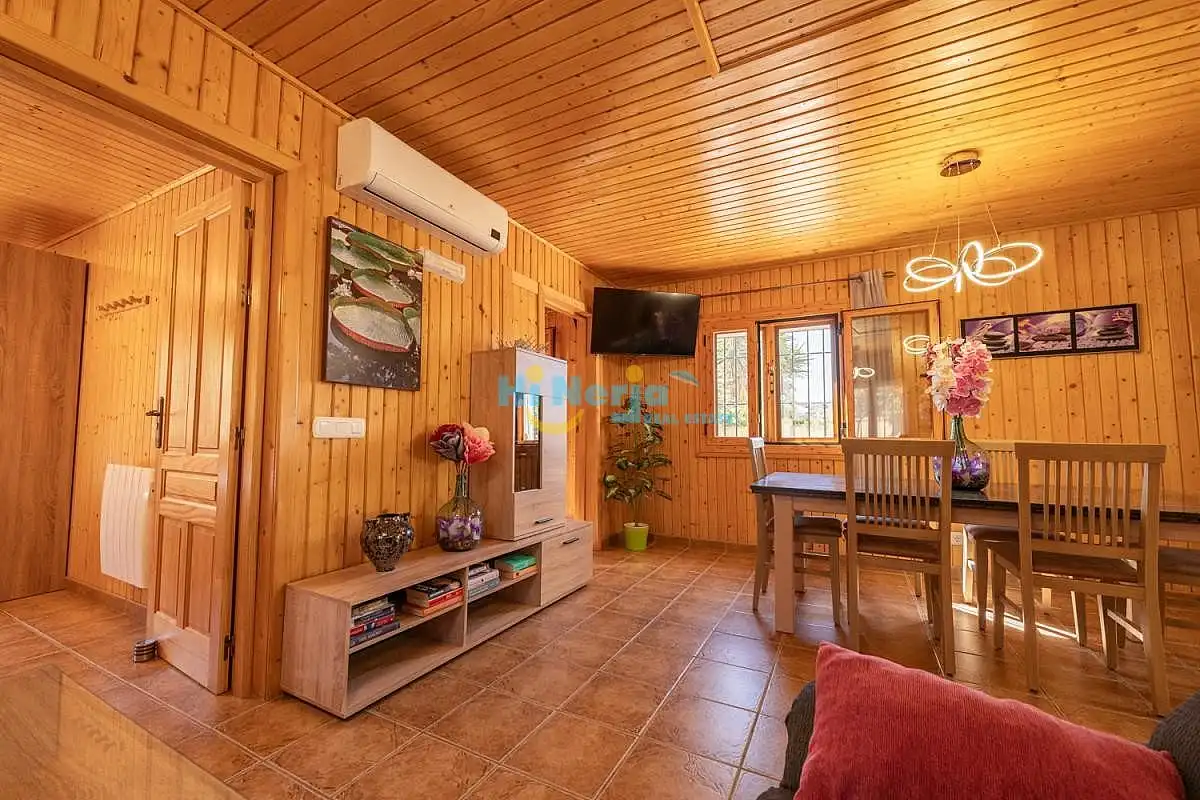 Casa con piscina en venta en Benajarafe, imagen 4