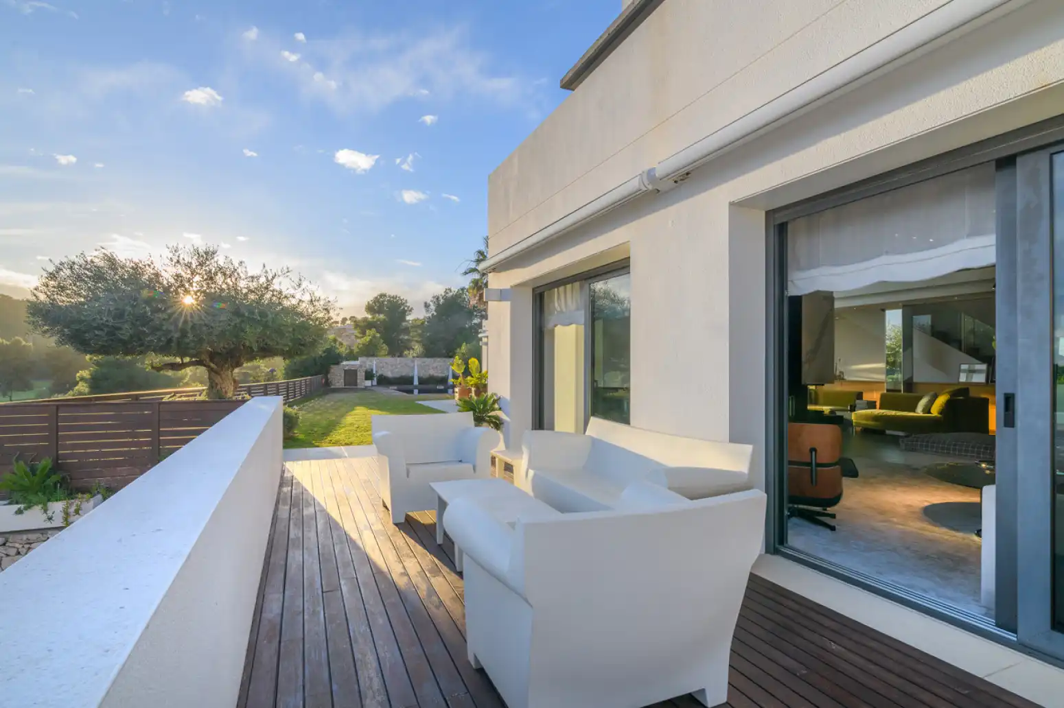 Terrassa de Casa o xalet en venda en Sitges amb Terrassa, Traster i Piscina
