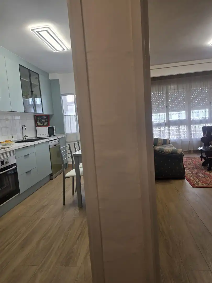 Wohnung zum Verkauf in Ferrol mit Terrasse und Möbliert