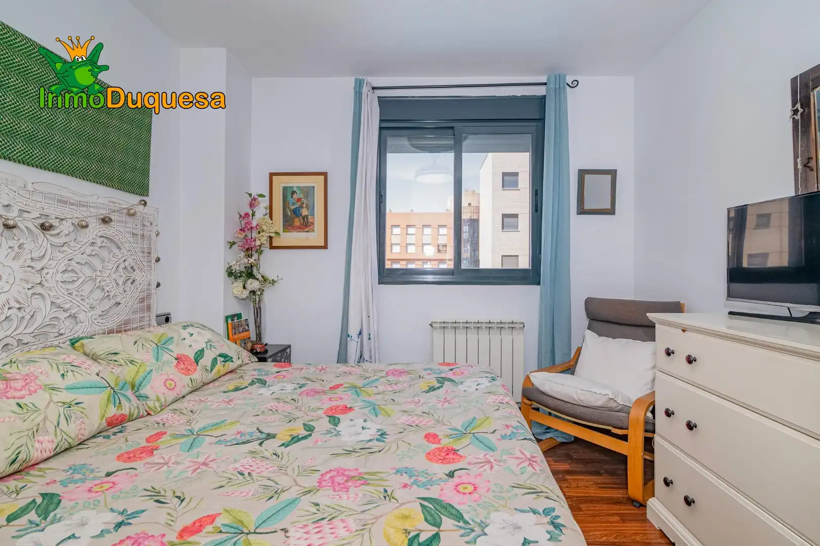 Habitación de Piso en venta en Granada con Aire acondicionado, Calefacción y Jardín privado
