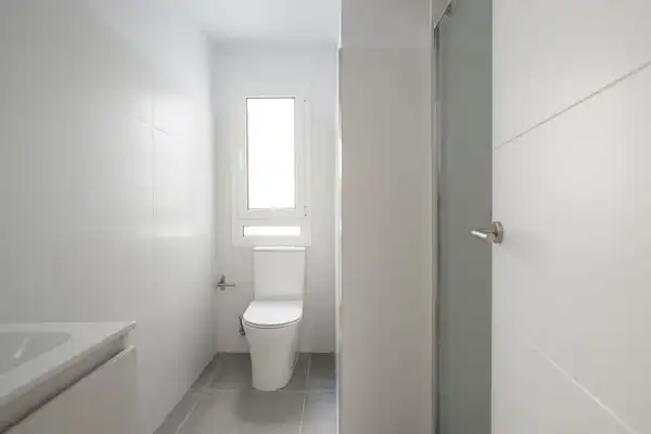 Baño de Piso de alquiler en Las Palmas de Gran Canaria con Balcón