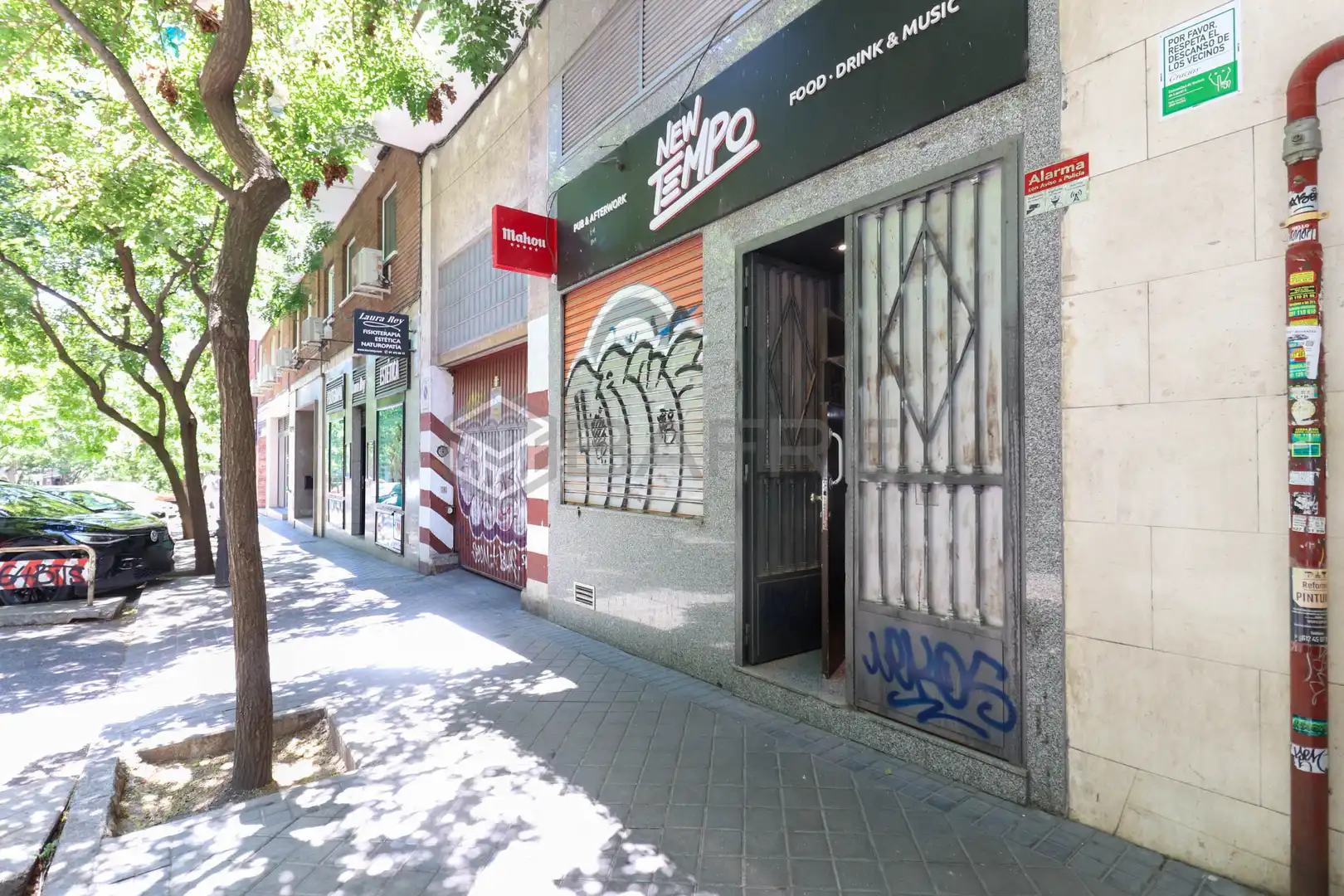 Exterior view of Commercial properties for rent in Madrid