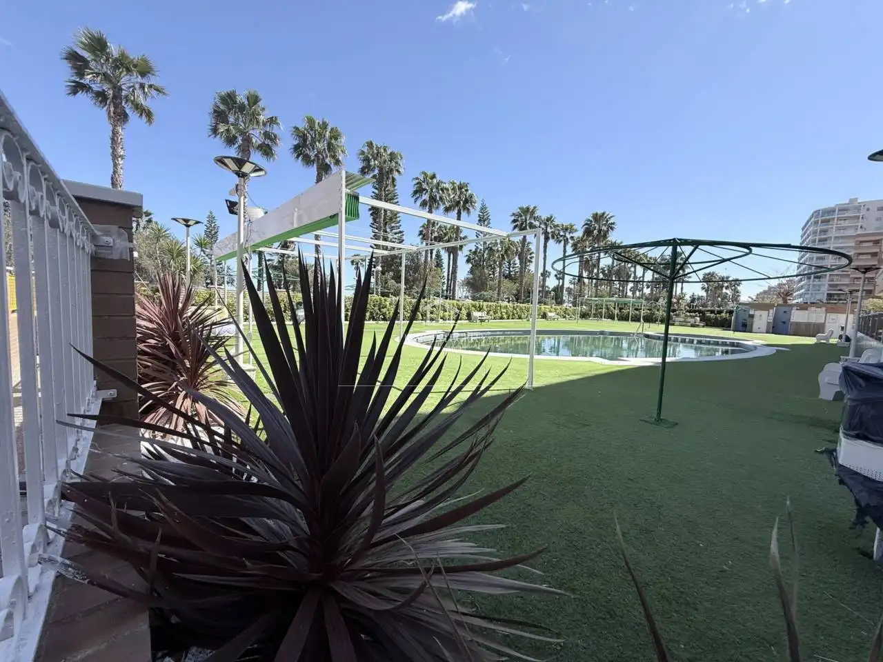 Piscina de Apartament en venda en Oropesa del Mar / Orpesa amb Aire condicionat, Terrassa i Moblat