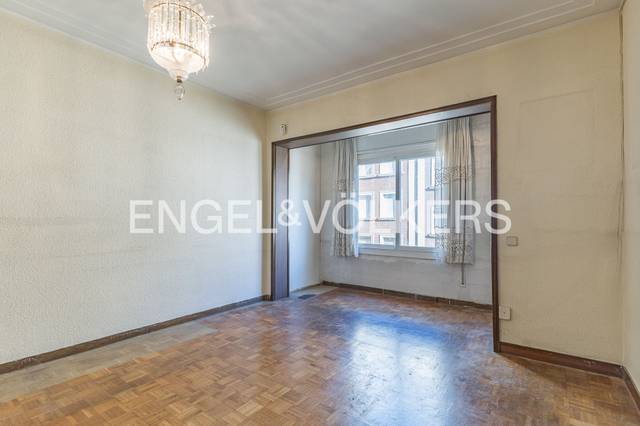 Apartamento en Venta en Barri de les Corts