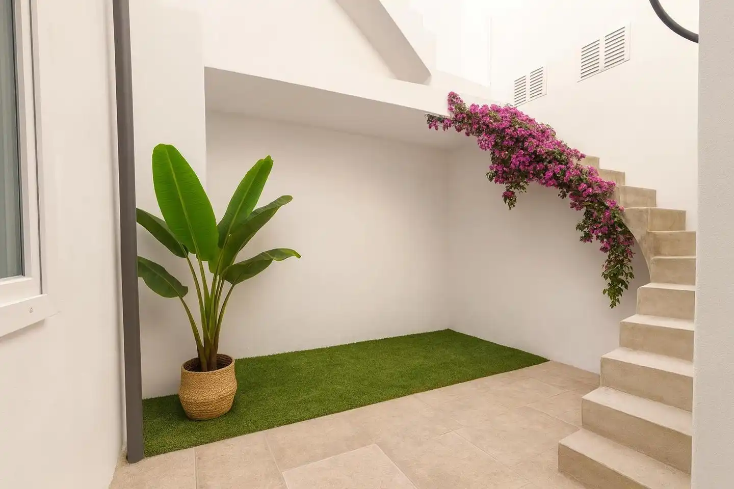 Houses for sale in Sant Quintín, Avenida de Abril - 9 de Octubre