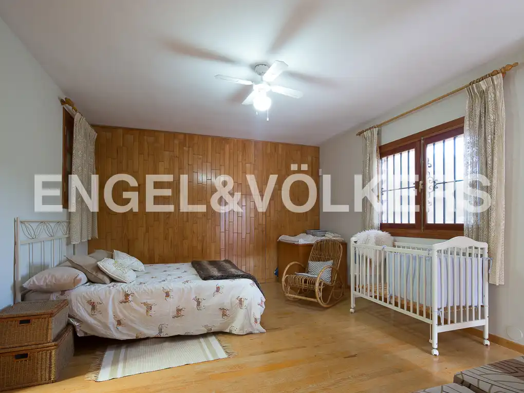 Bedroom of Houses for sale in Náquera  with Air Conditioner, Heating and Private garden