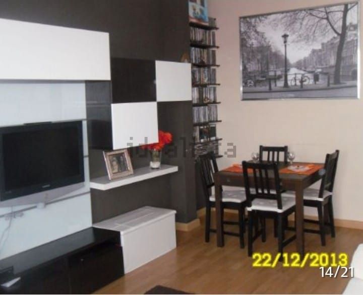 Sala d'estar de Pis en venda en Polán amb Aire condicionat, Calefacció i Parquet