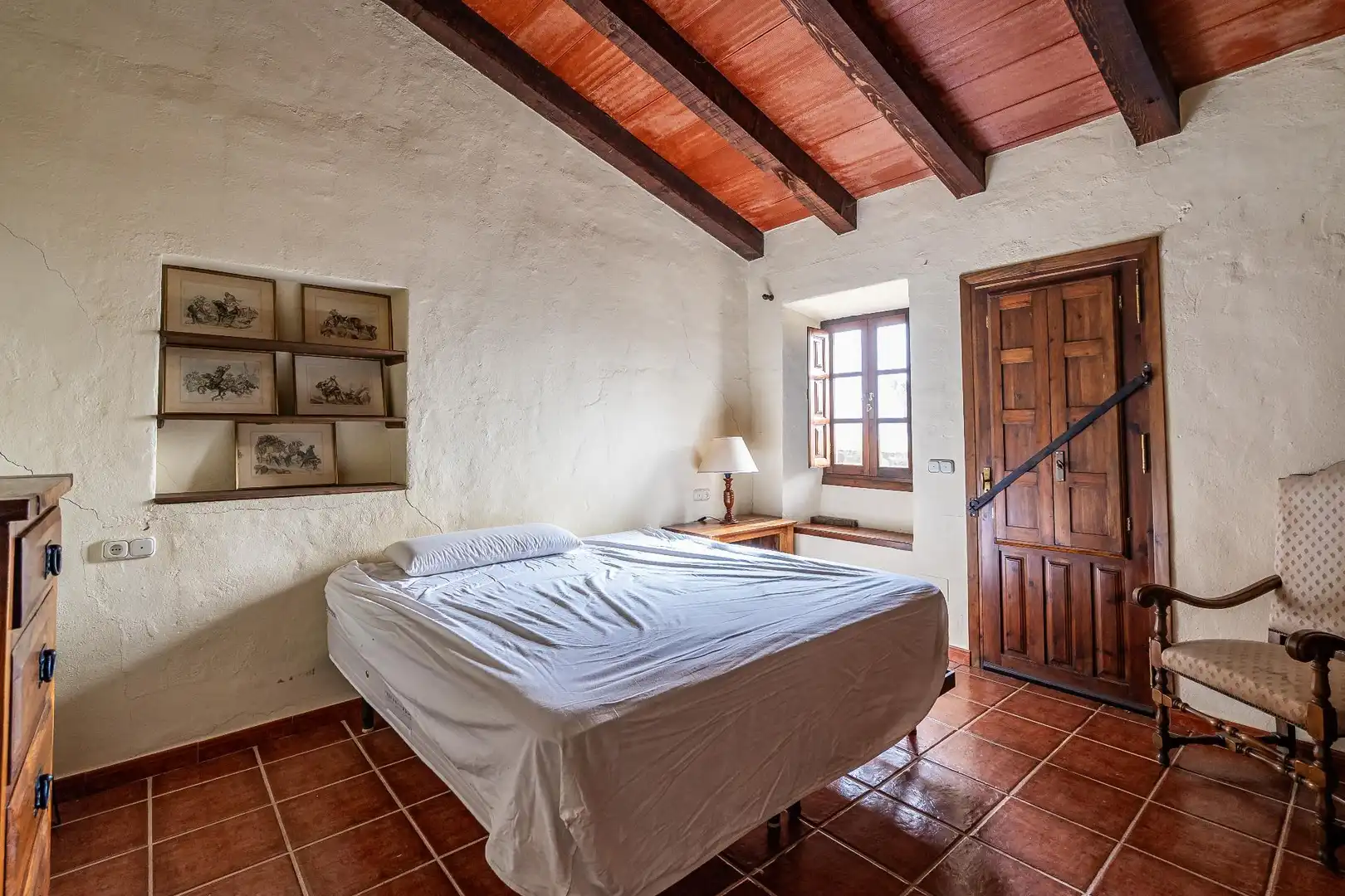Habitación de Finca rústica en venta en Villanueva de la Concepción con Terraza, Piscina y Amueblado