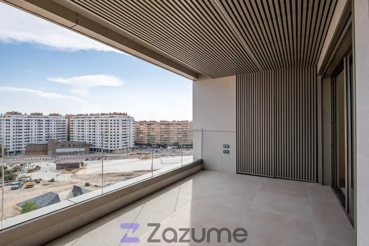 Terrasse von Wohnung zur Miete in Zaragoza mit Klimaanlage, Heizung und Terrasse