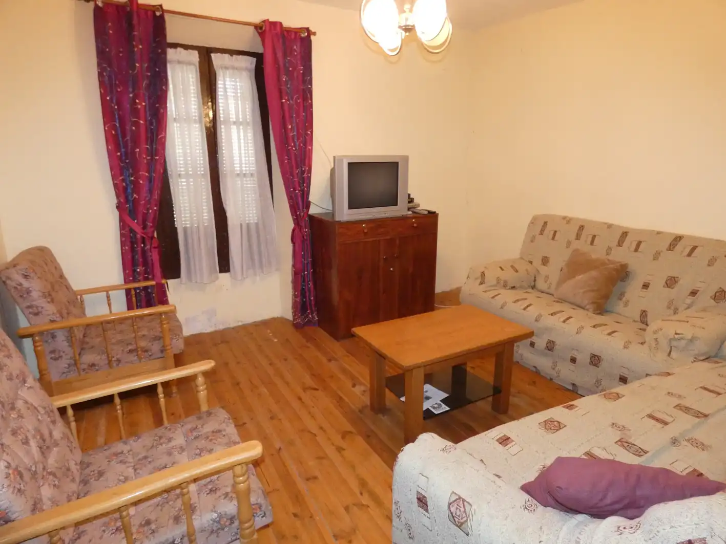 Sala de estar de Casa o chalet en venta en Berzosa de Bureba con Amueblado