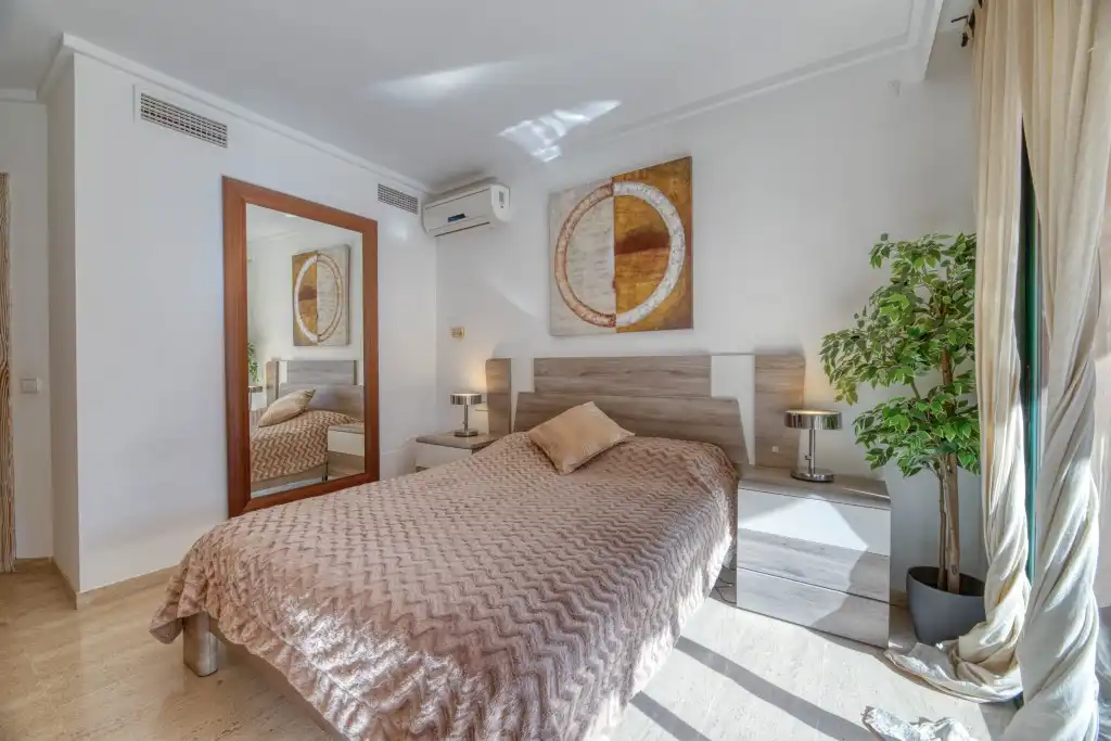 Bedroom of Apartments for sale in Calvià  with Air Conditioner, Private garden and Terrace