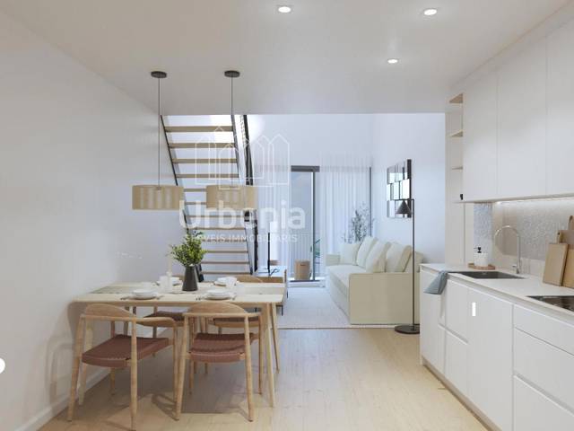 Dúplex en Venta en La Roca del Vallès