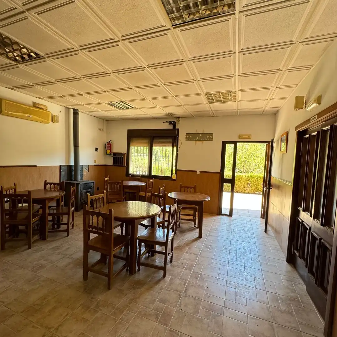 Local en venda en Alfarnatejo