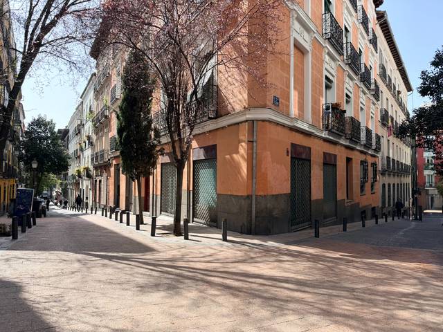 Local comercial en Venta en Calle de las Minas en Universidad - Malasaña
