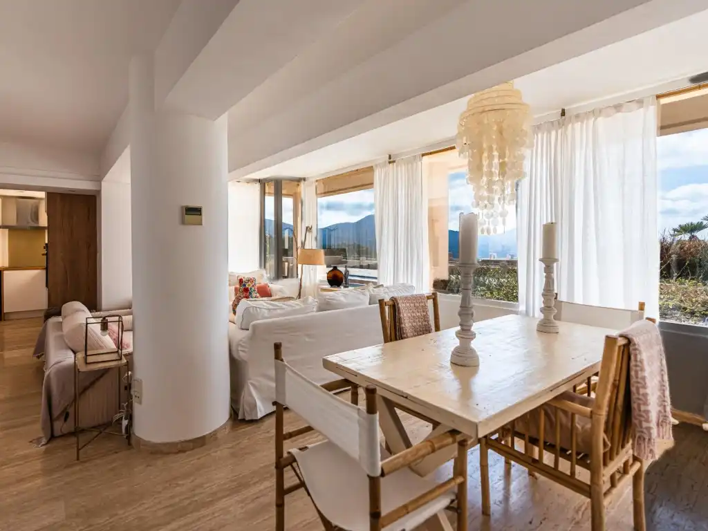 Comedor de Apartamento en venta en Sant Josep de sa Talaia con Calefacción y Jardín privado