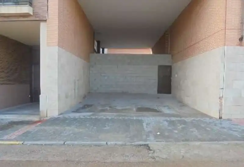 Garage zum Verkauf in BARRANCO CARRETEROS, Casarrubios del Monte pueblo