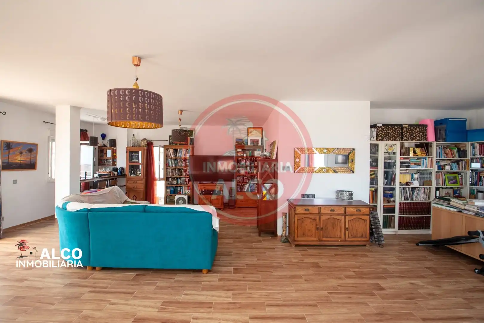 Sala d'estar de Casa o xalet en venda en Torrox amb Terrassa i Piscina