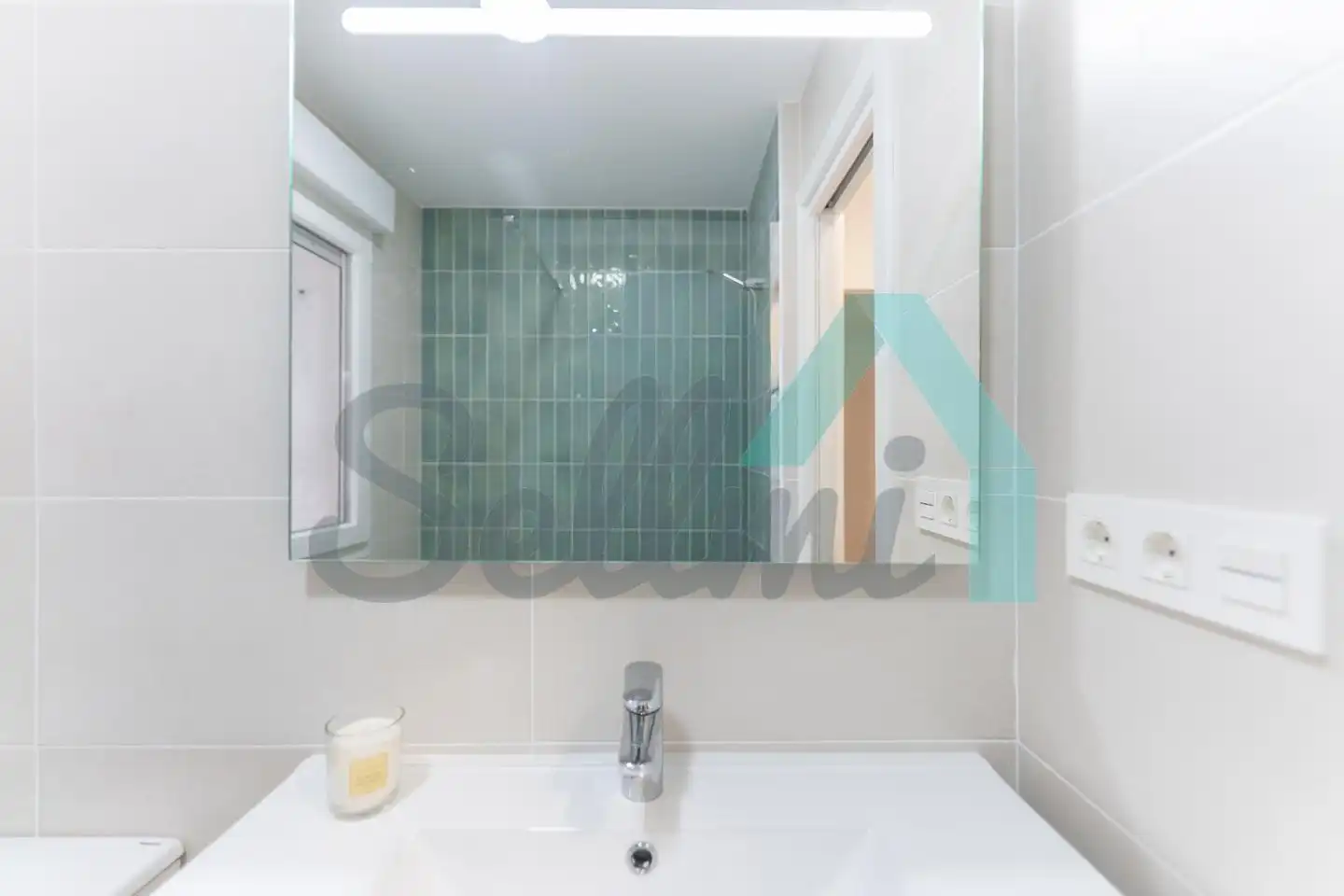Badezimmer von Wohnung zur Miete in Oviedo  mit Heizung und Parkett