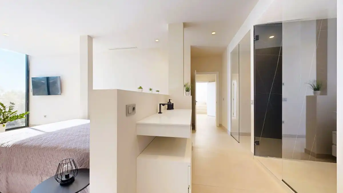 Bathroom of Houses for rent in Marbella  with Air Conditioner, Private garden and Terrace