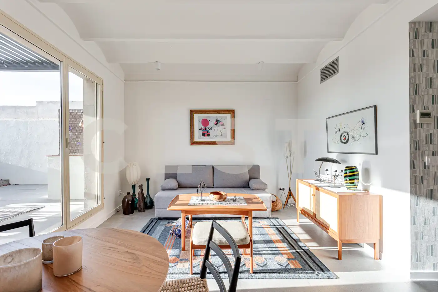 Wohnzimmer von Dachboden zur Miete in Barcelona mit Klimaanlage, Heizung und Terrasse