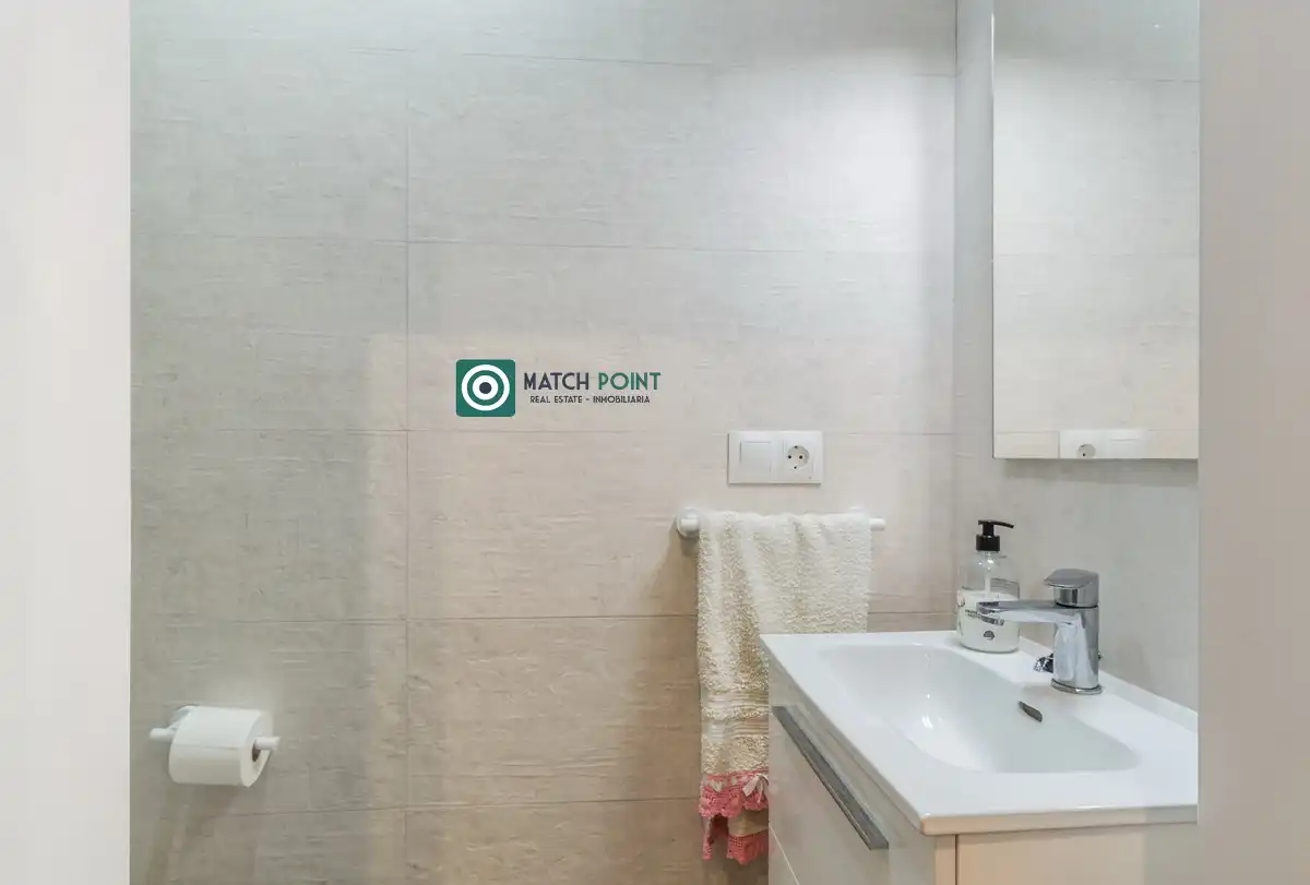 Bathroom of Flat for rent in Almuñécar  with Furnished