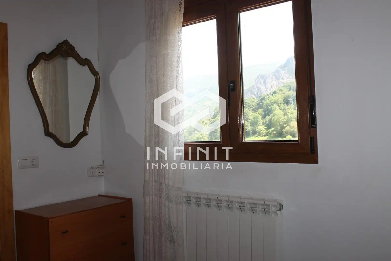 Habitación de Casa o chalet en venta en Somiedo con Calefacción, Jardín privado y Trastero