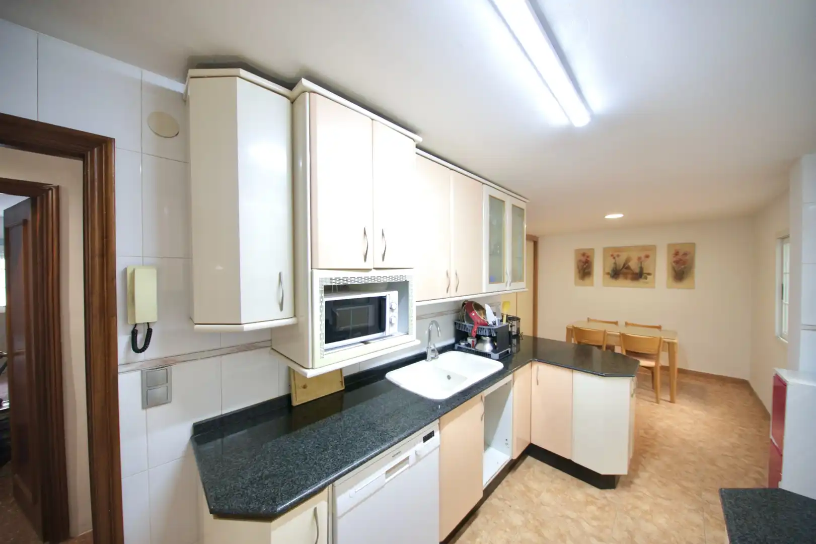 Kitchen of Flat for sale in Manises  with Air Conditioner, Terrace and Balcony