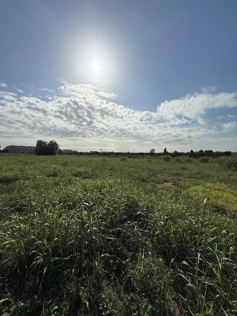 Land for sale in Poio