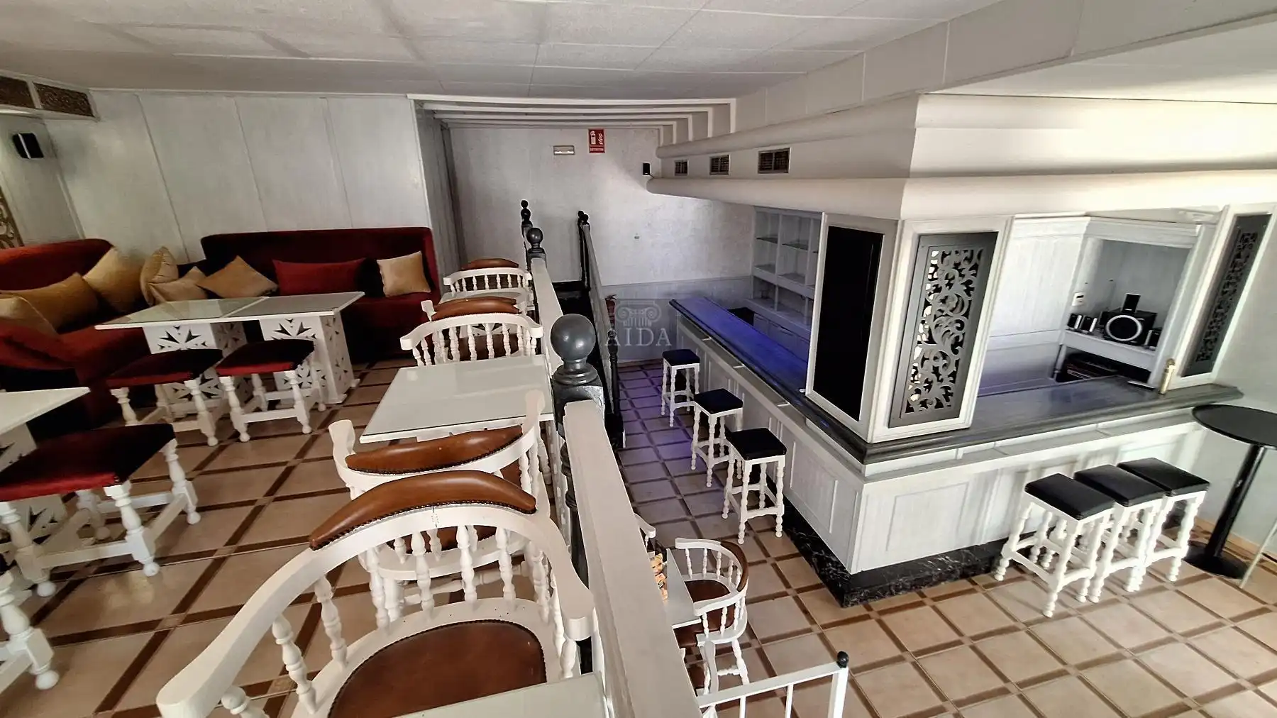 Local comercial de lloguer a Mariana Pineda, imagen 14