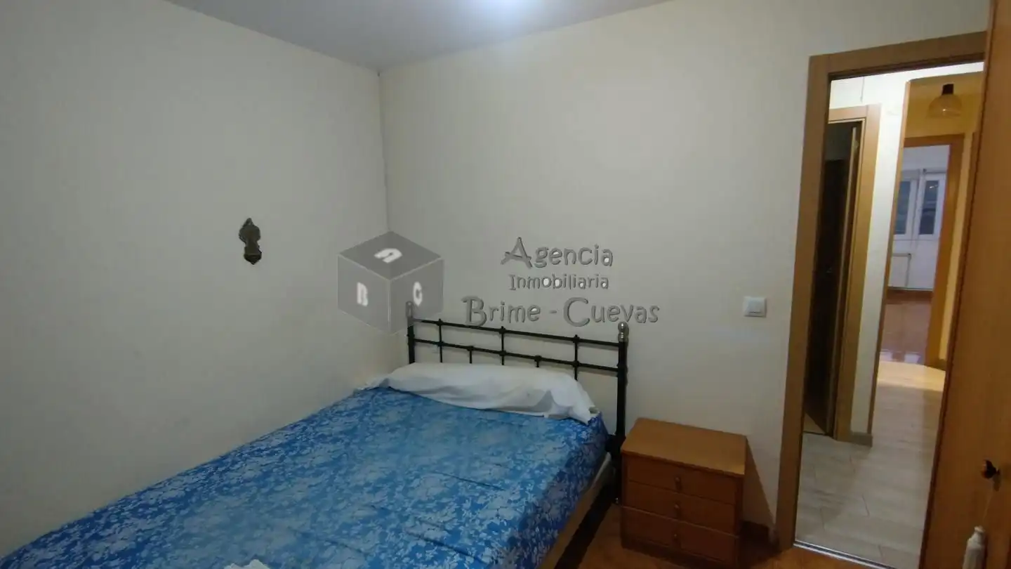 Schlafzimmer von Wohnung zum Verkauf in Oviedo  mit Heizung