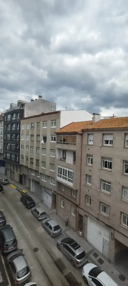 Vista exterior de Pis en venda en A Coruña Capital  amb Calefacció i Forn