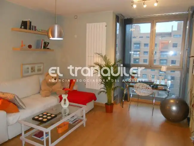 Wohnzimmer von Wohnung zur Miete in Madrid mit Klimaanlage, Abstellraum und Möbliert