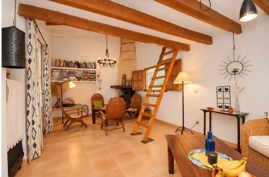 Casa rústica amb jardí en venda a Centro, imagen 9