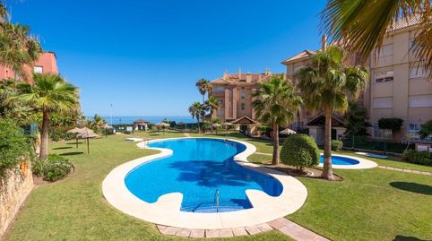 Ático en Primera Línea de Playa en Torrox Costa: ¡Vistas al Mar y Comodidad Total!, image 2