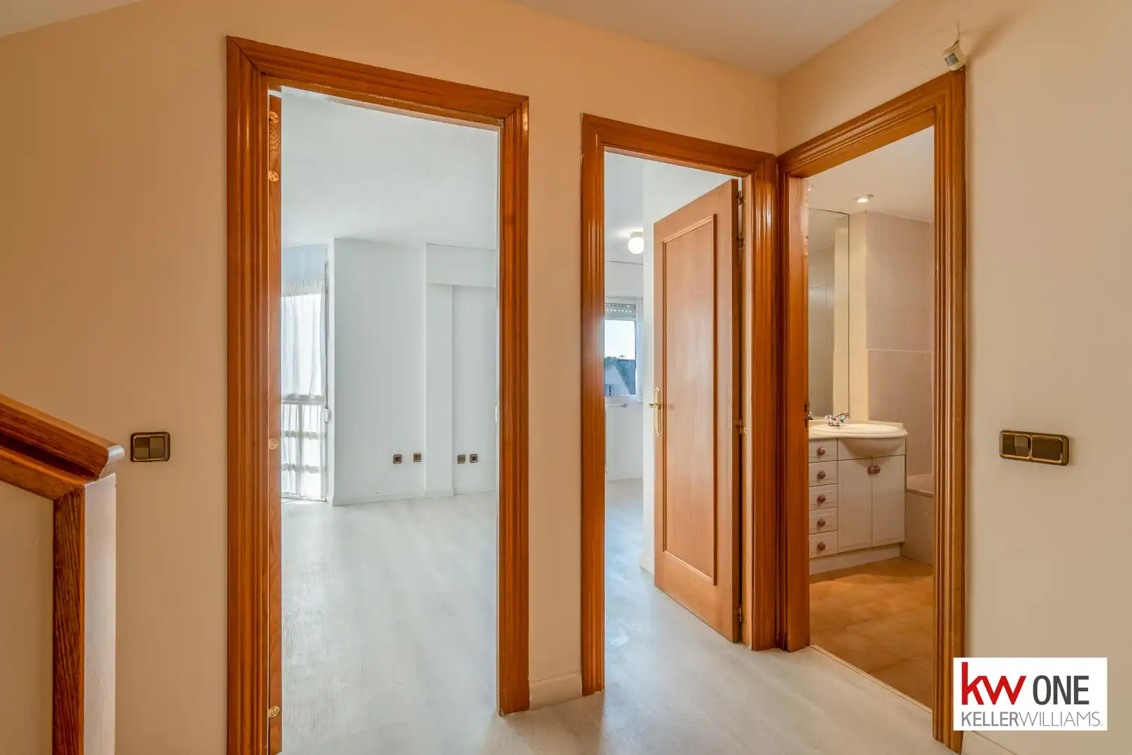 Casa adosada de alquiler en Pozuelo de Alarcón con Aire acondicionado, Calefacción y Jardín privado
