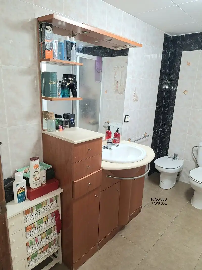 Casa a schiera con terrazza in vendita a Carrer de Sant Carles i Sant Josep, imagen 4