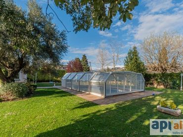 Detached house with pool for sale in Matagalls (Pungoles)